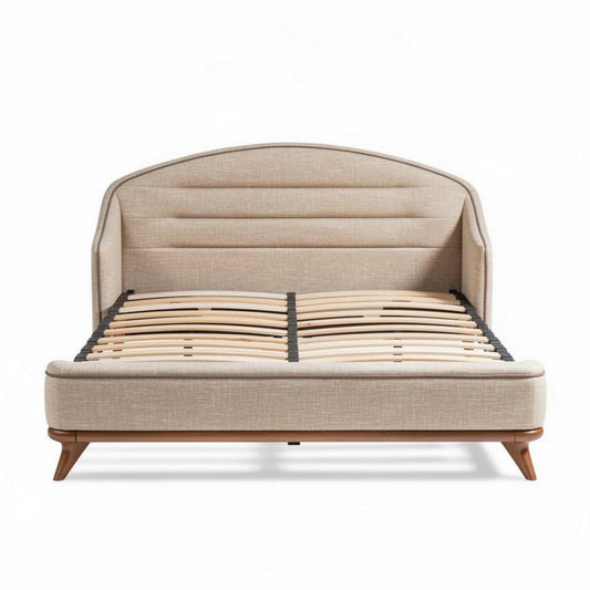 Cama estofada em tecido bege com base de madeira 200 x 160 x 100cm